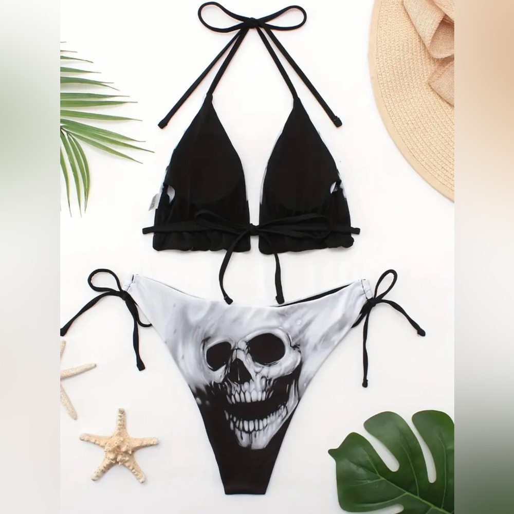 Skull Triangle Halter Bikini Set - Picture 6 of 9